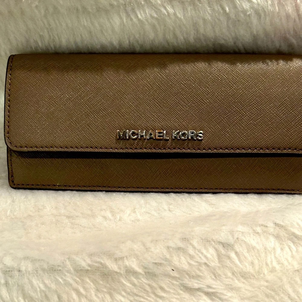 NWOT Michael Kors Slim Jet Set Wallet - Picture 5 of 10